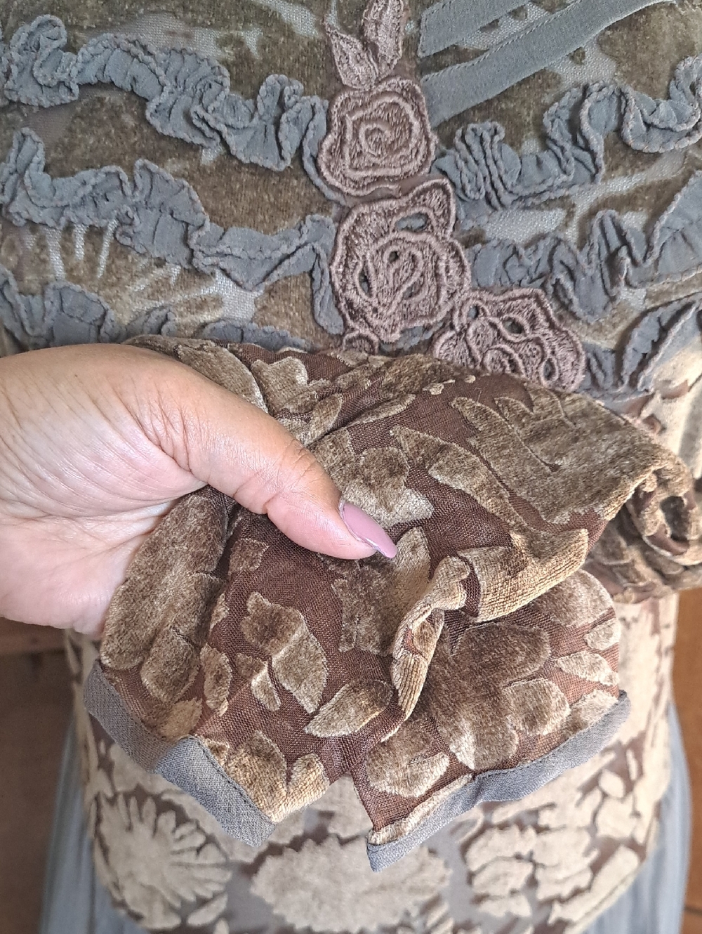 VTG 90s Newport News Whimsigoth Burnout Velvet Floral Applique Maxi Dress Sz 10 - Picture 4 of 13